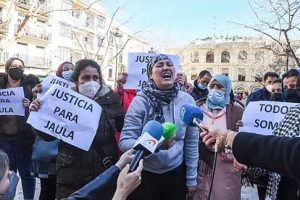 Jaula, una menor marroquí víctima de violencia en España 1 IMG 20220217 WA0005