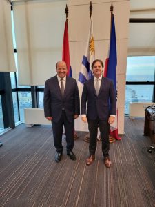 Marruecos y Uruguay decididos a dar un nuevo impulso a sus relaciones bilaterales 1 FWSeaVhX0AI 13