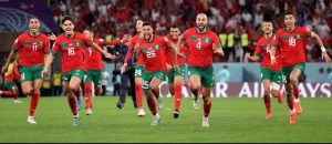 Marruecos escribe su historia futbolística con letras de oro 6 FjoarDjWIA09 CO
