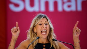 Lectura de noticias en los periódicos españoles con Rue20 Español 13/06/2024 2 lider sumar vicepresidenta gobierno yolanda diaz interviene mitin sumar 98