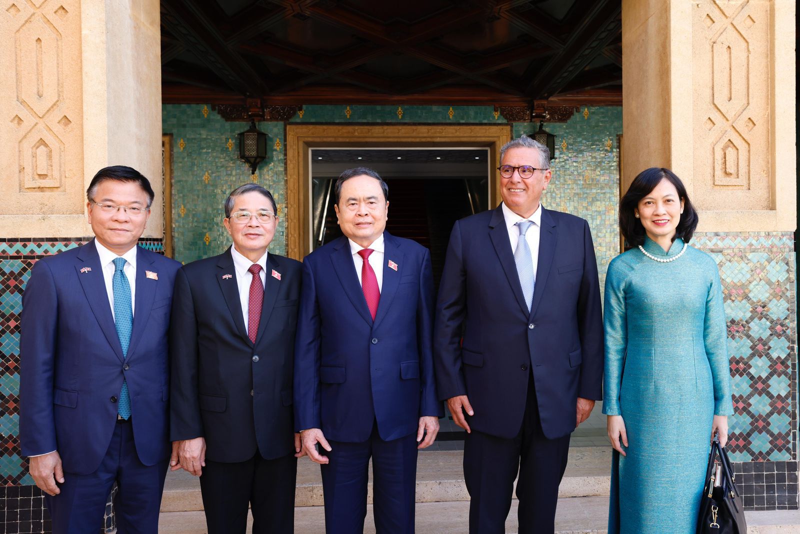 Akhannouch recibe al Presidente del Parlamento de Vietnam: Marruecos, puerta a África 2 IMG 20250725 WA0006