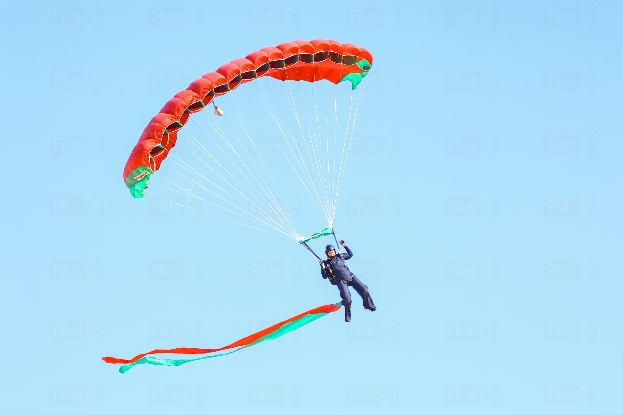 Rabat se viste de gala con exhibición aérea excepcional por la Fiesta del Trono (fotos) 1 IMG 20250731 WA0025