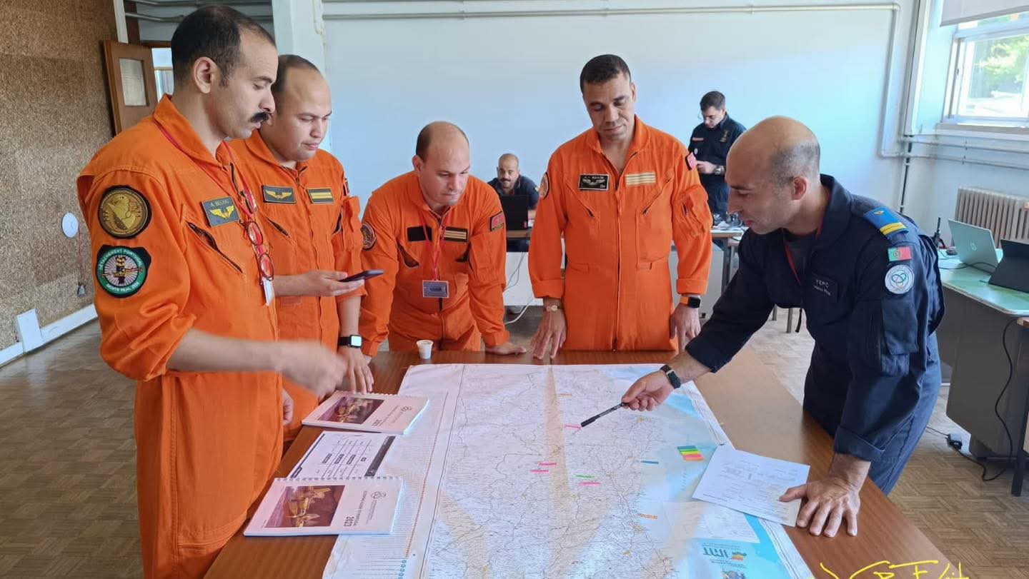 Portugal elogia a Marruecos: Canadair regresan a Kenitra tras sofocar incendios (fotos) 5 FB IMG 1755777154974