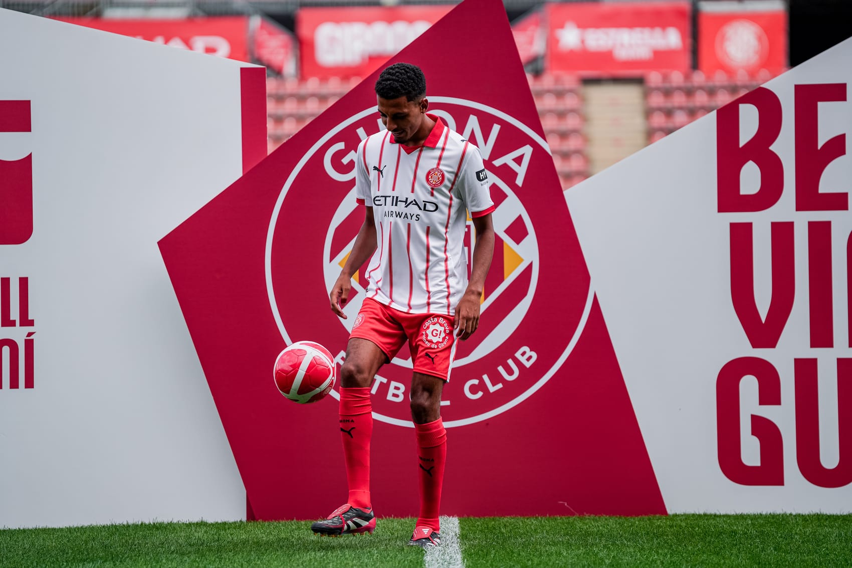 Ounahi, del hito marroquí en Catar a Girona: “Bono me recomendó el club y Luis Enrique me motivó” 4 20250916 202330