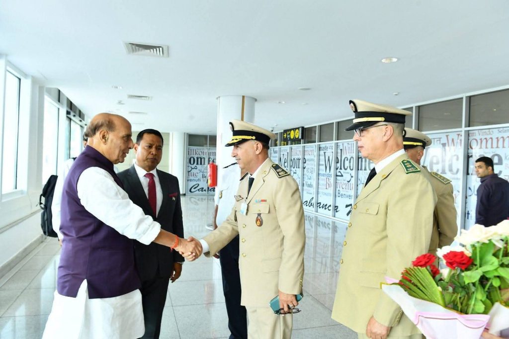 Ministro de Defensa indio llega a Marruecos para apertura de fábrica de vehículos blindados en Berrechid 3 FB IMG 1758476598074 1024x682 1