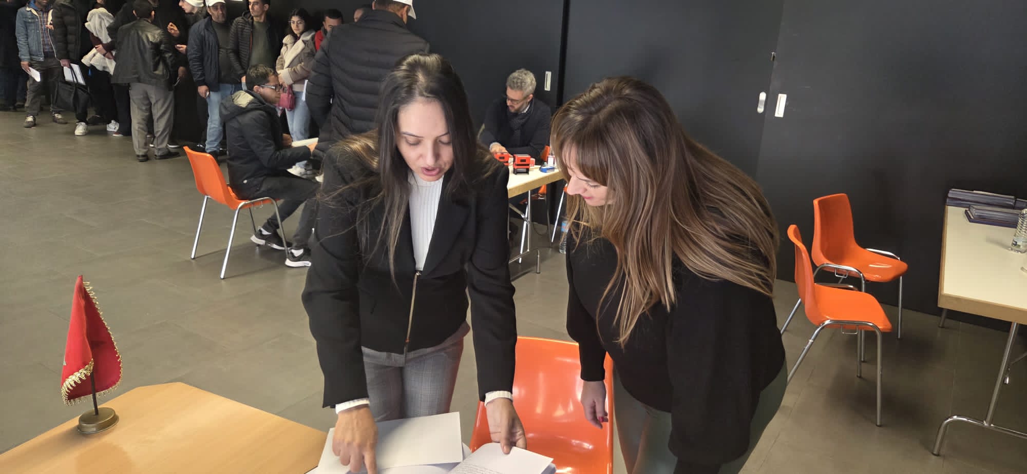 Consulado de Marruecos en Tarragona acerca sus servicios a la comunidad marroquí de Zaragoza 4 IMG 20251214 WA0074