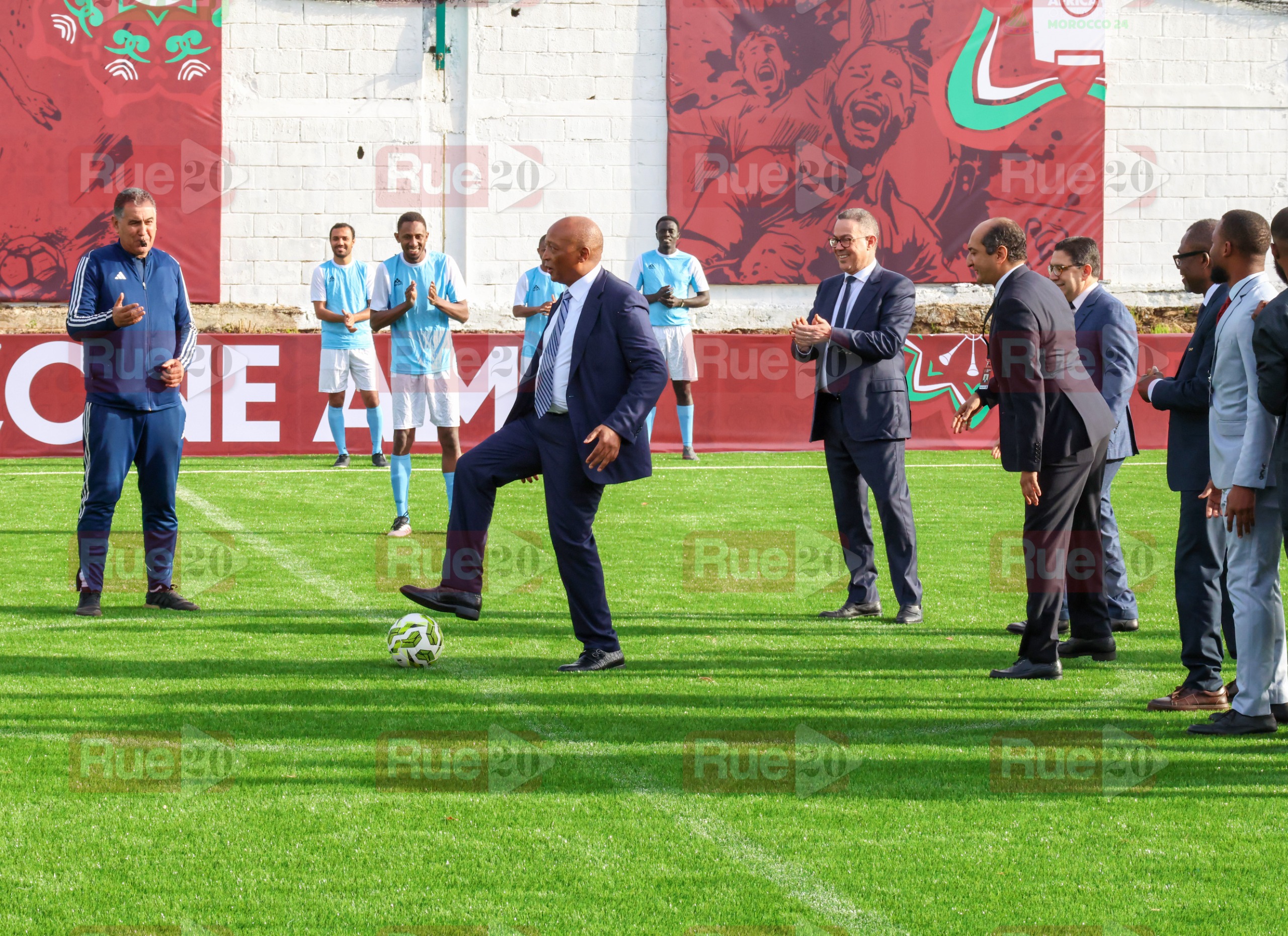 Motsepe elogia el liderazgo del Rey Mohamed VI en la organización de la Copa África-Marruecos 5 IMG 20251220 WA0009
